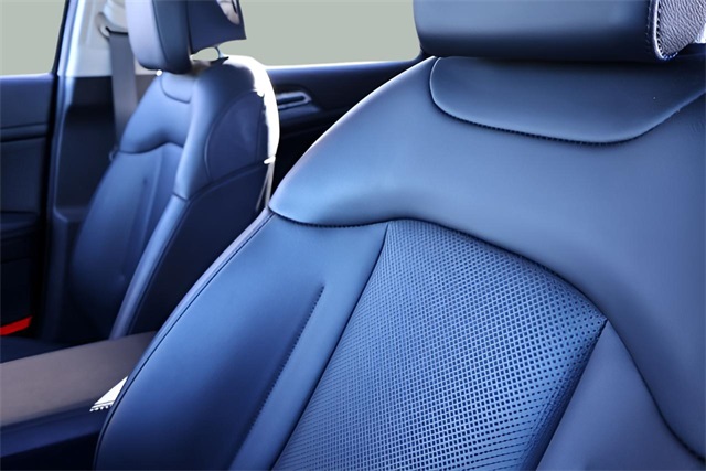 2023 Kia Sportage Hybrid EX photo 4