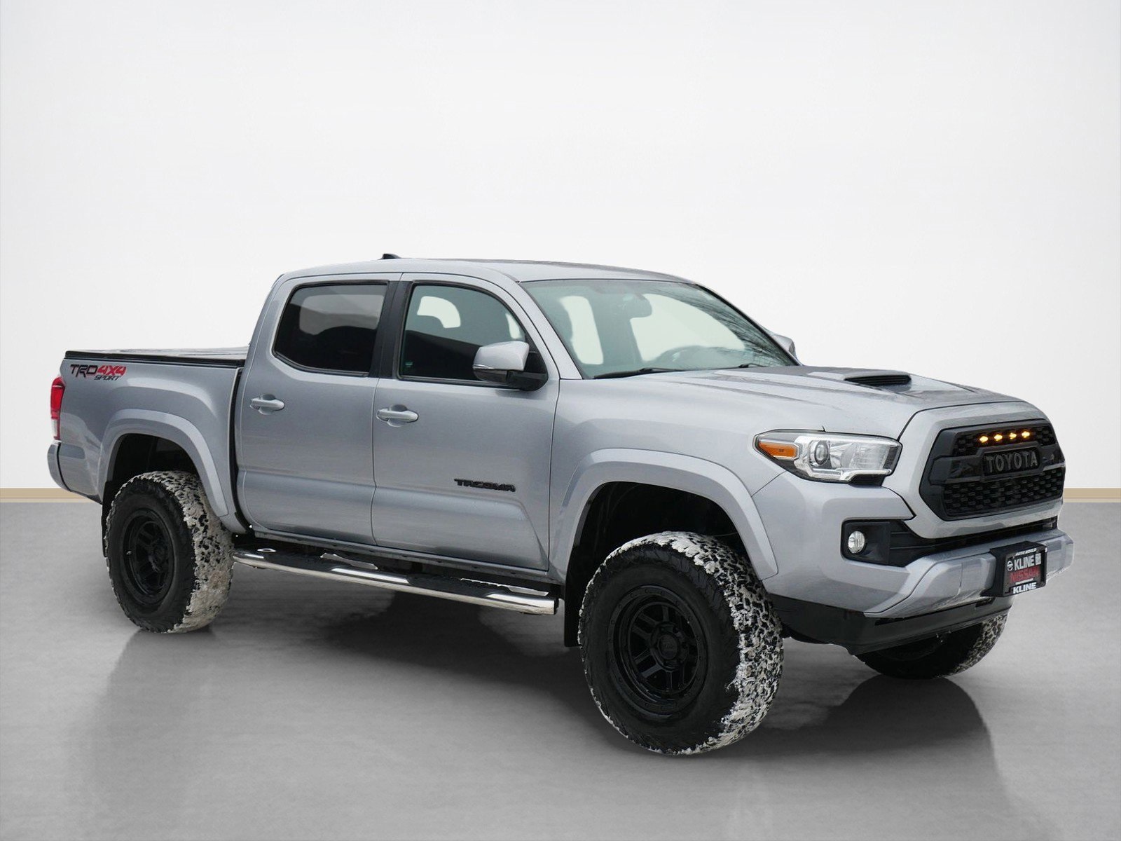 2017 Toyota Tacoma TRD Sport's photo