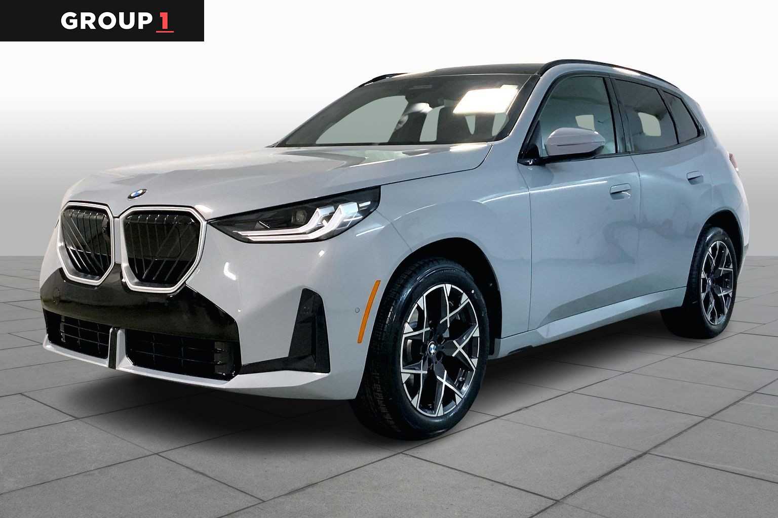 2026 BMW X3 30's photo