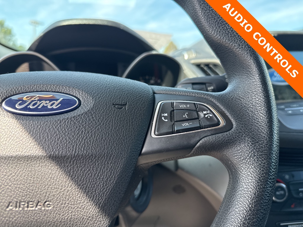 2017 Ford Escape SE photo 8