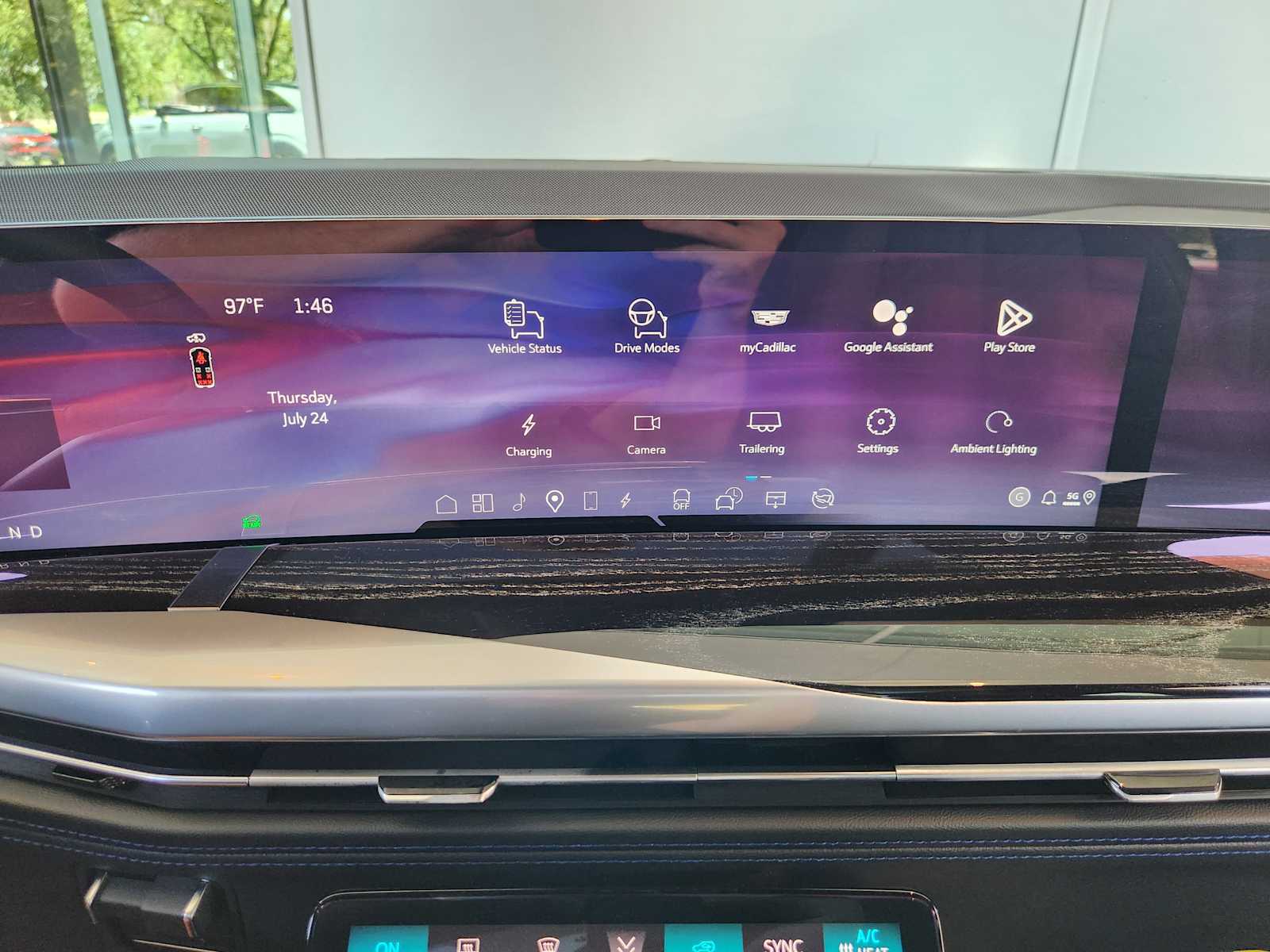 2026 Cadillac Escalade IQ Sport photo 11