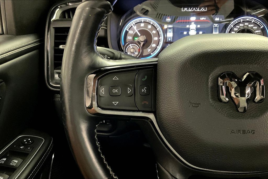 2022 Ram 1500 Limited photo 16