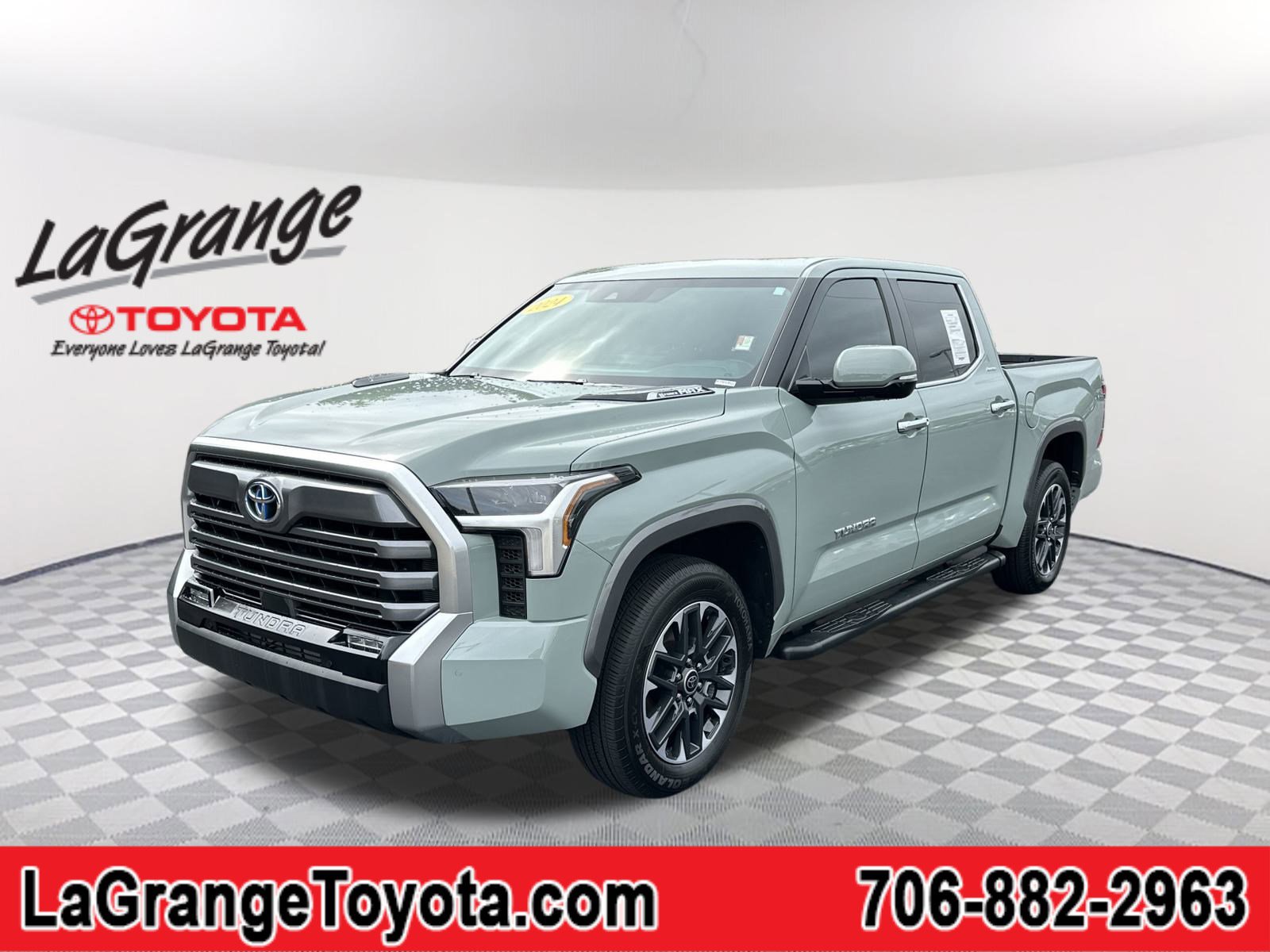 2024 Toyota Tundra Limited's photo