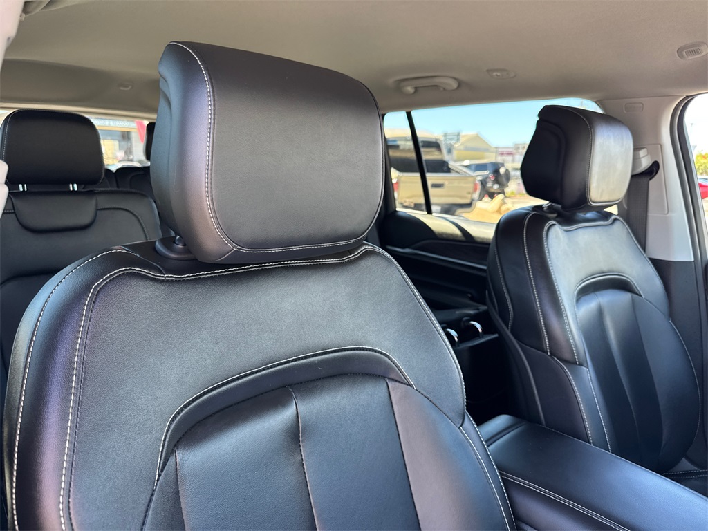 2023 Jeep Grand Cherokee Limited photo 11