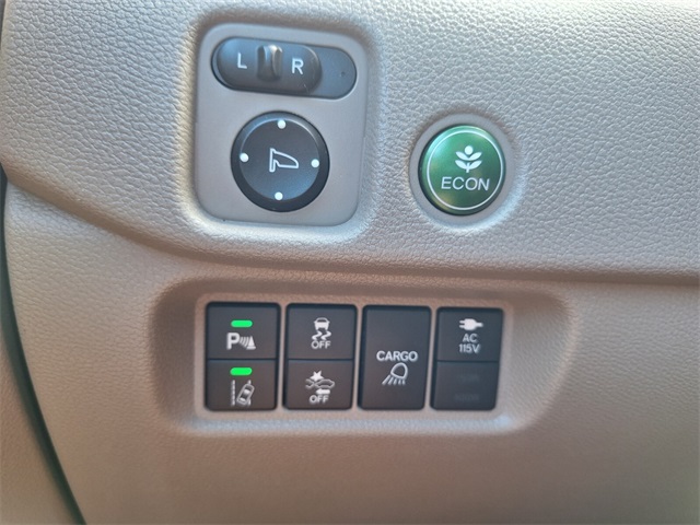 2019 Honda Ridgeline RTL-E photo 12