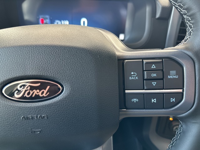 2025 Ford F-150 XLT photo 14