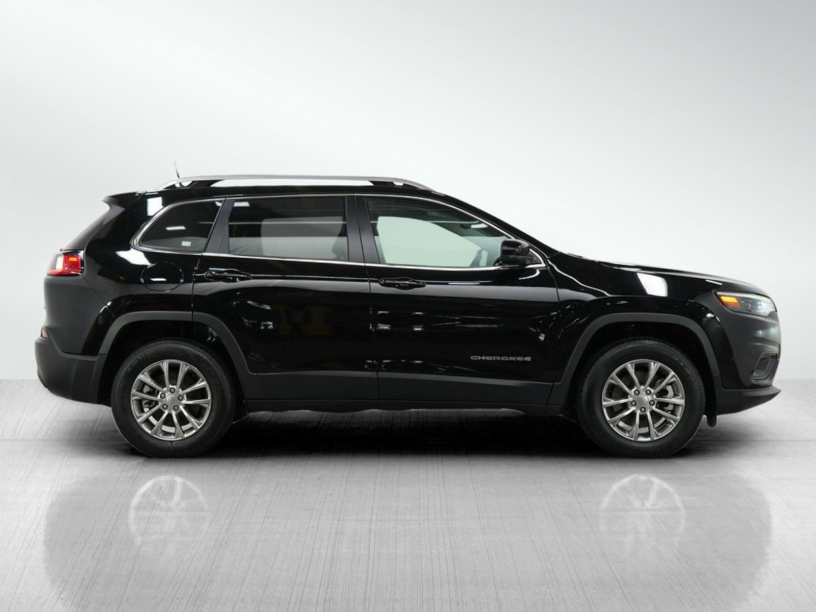 2021 Jeep Cherokee Altitude Latitude Lux photo 5