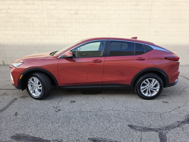 2024 Buick Envista Preferred photo 2