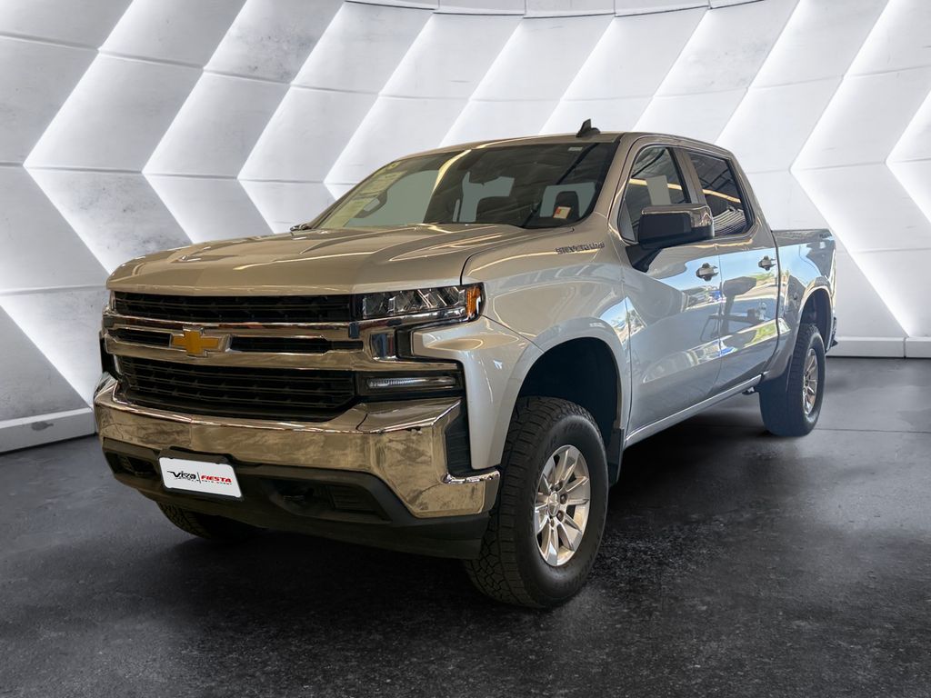 2020 Chevrolet Silverado 1500 LT photo 3