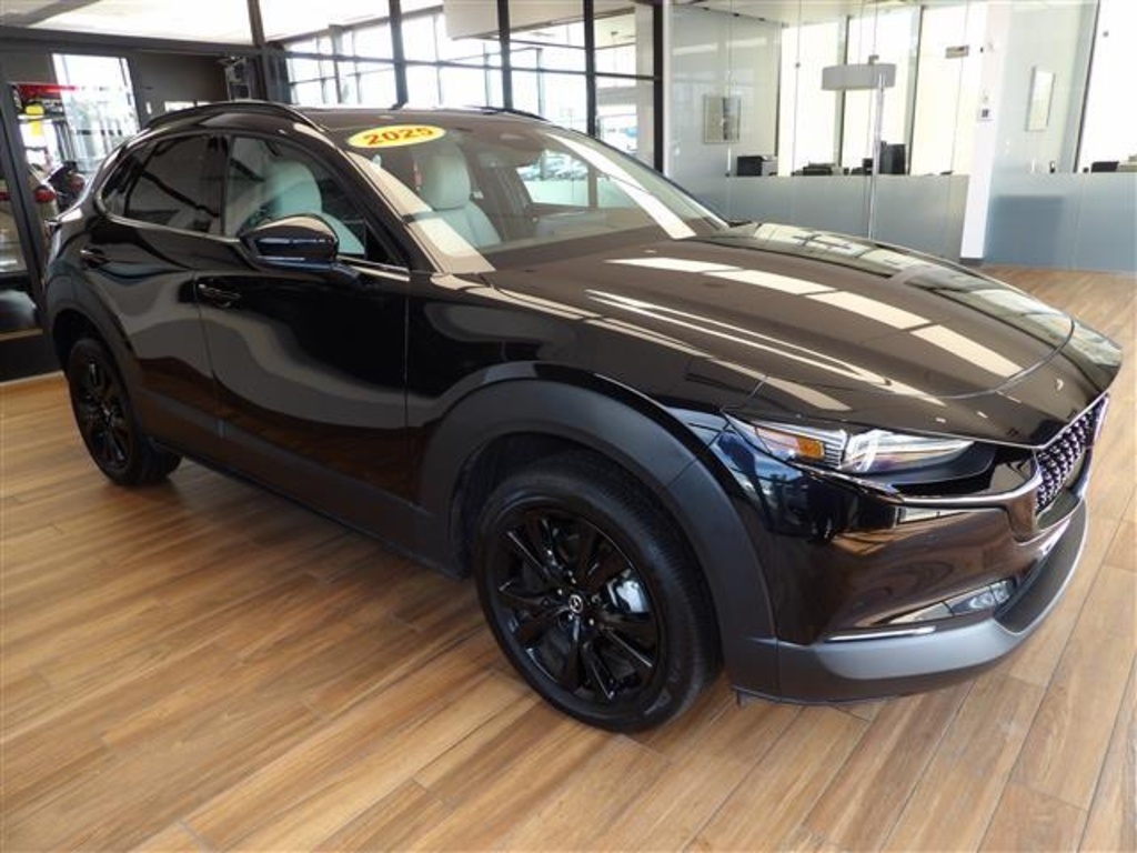 2025 Mazda CX-30 Turbo Premium Plus photo 3