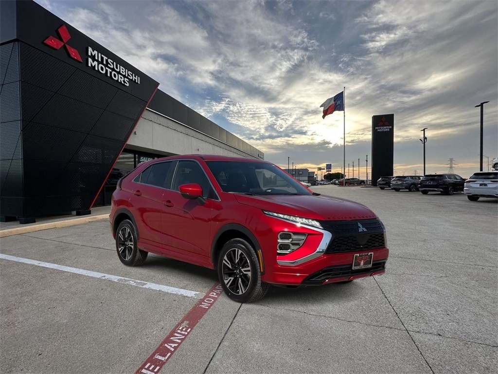 2025 Mitsubishi Eclipse Cross SEL photo 2