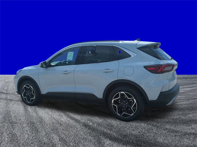 2025 Ford Escape Platinum photo 5