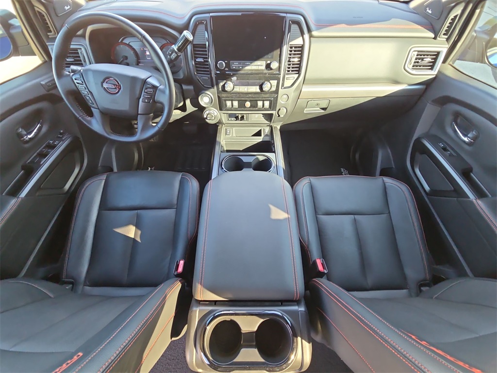2023 Nissan Titan PRO-4X photo 31