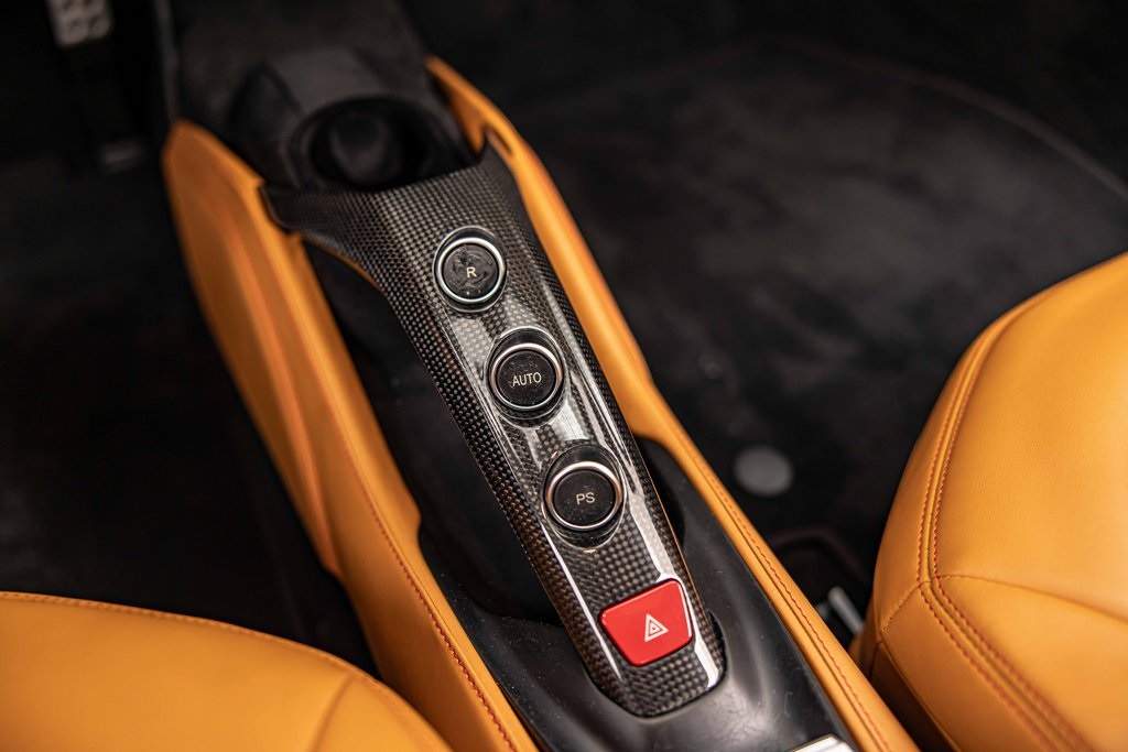 2018 FERRARI 488 - Image 27