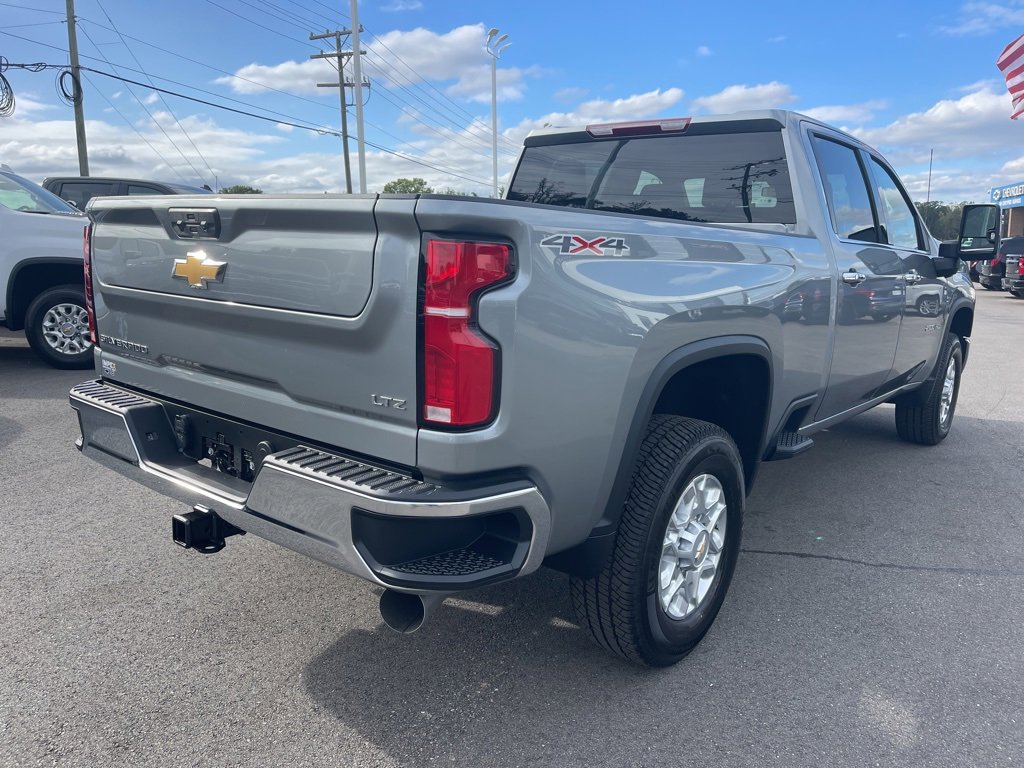 2026 Chevrolet Silverado 2500HD LTZ photo 4