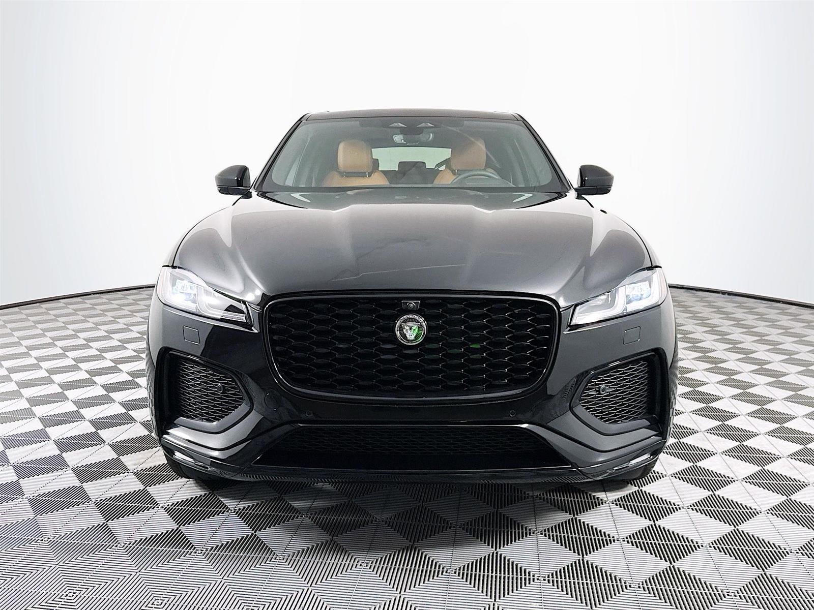 2026 Jaguar F-PACE P400 R-Dynamic S photo 2