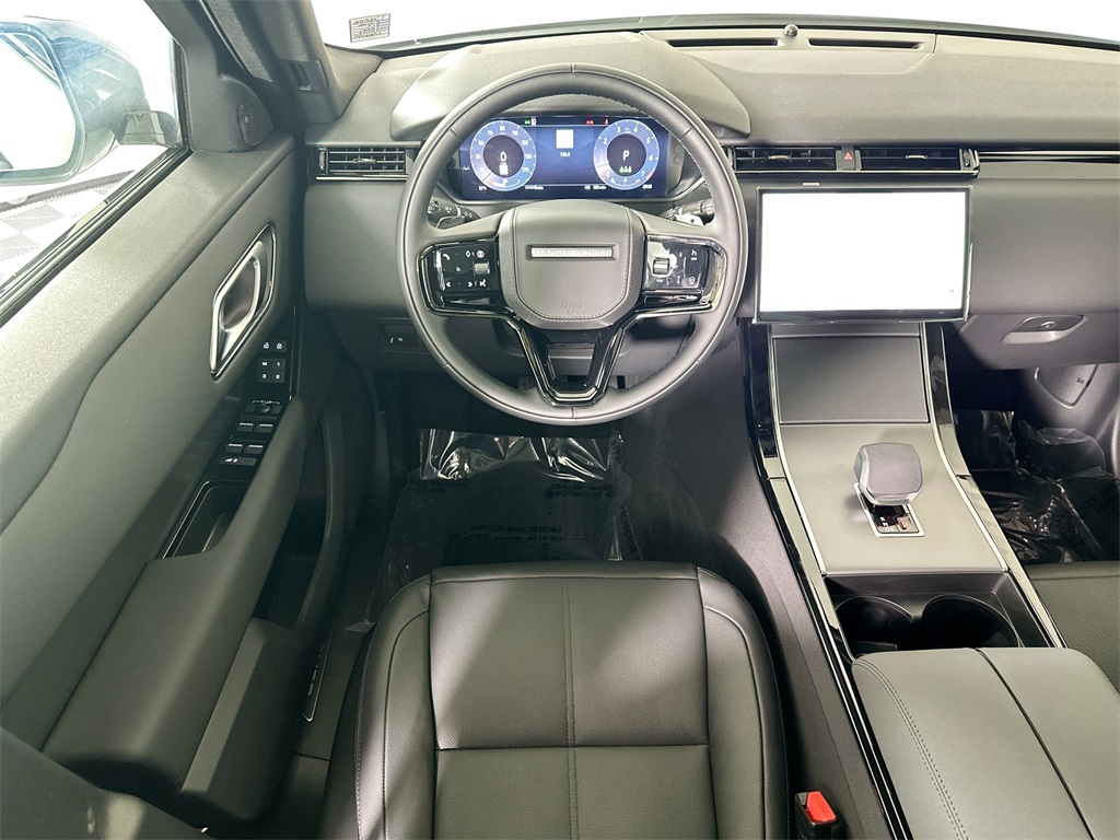 2026 Land Rover Range Rover Velar S photo 20