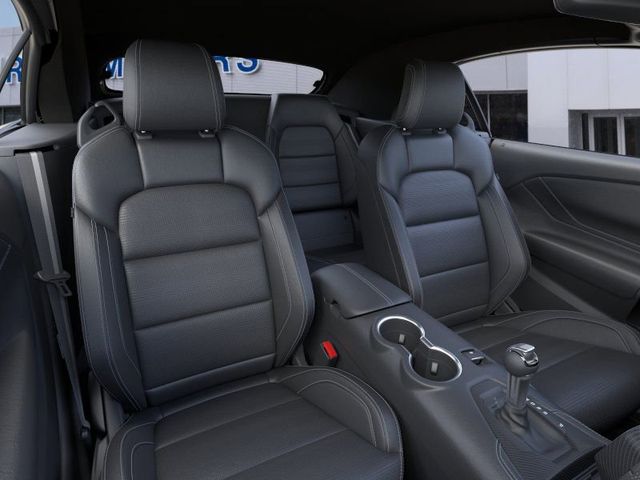 2025 FORD MUSTANG - Image 32