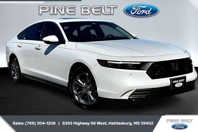 2024 Honda Accord Hybrid EX-L's photo