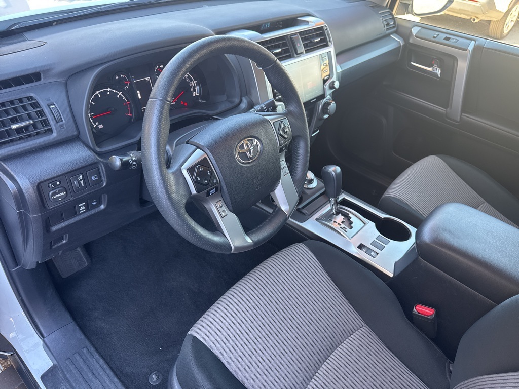 2024 Toyota 4Runner SR5 photo 19