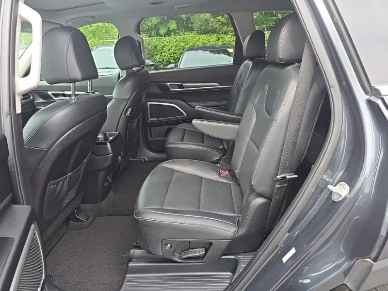 2022 Kia Telluride S photo 27