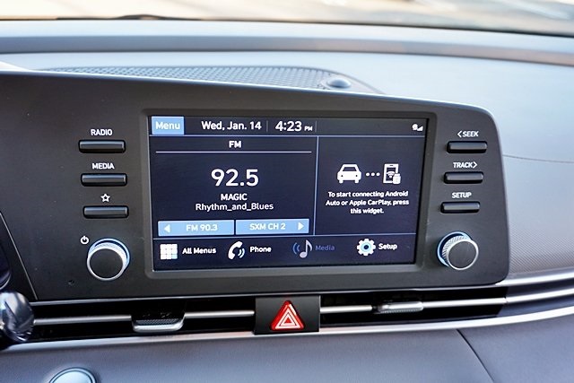 Used 2021 Gray Hyundai SEL image 23