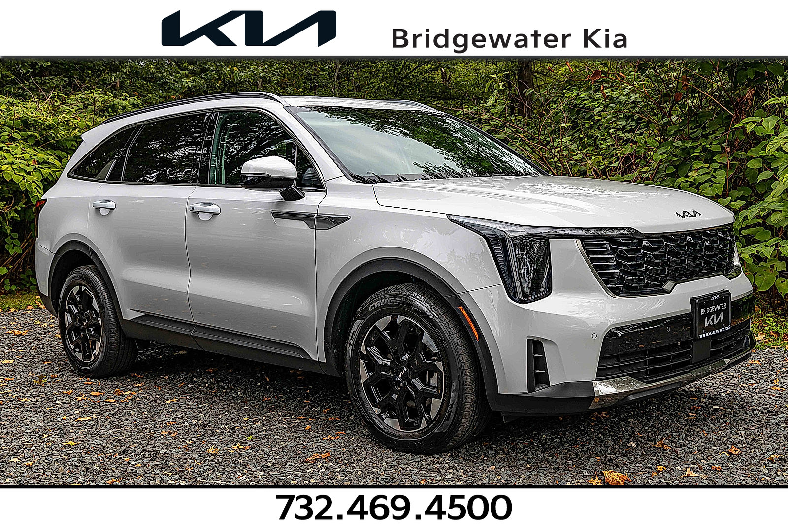 2025 Kia Sorento S's photo