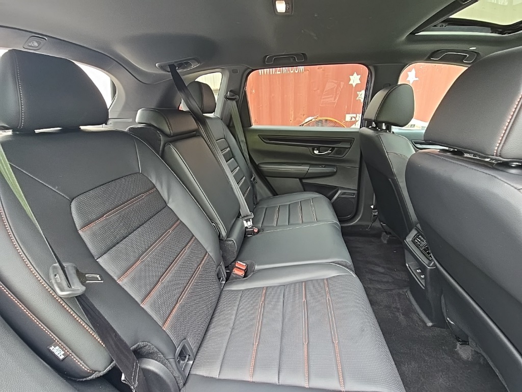 2024 Honda CR-V Hybrid Sport-L photo 12