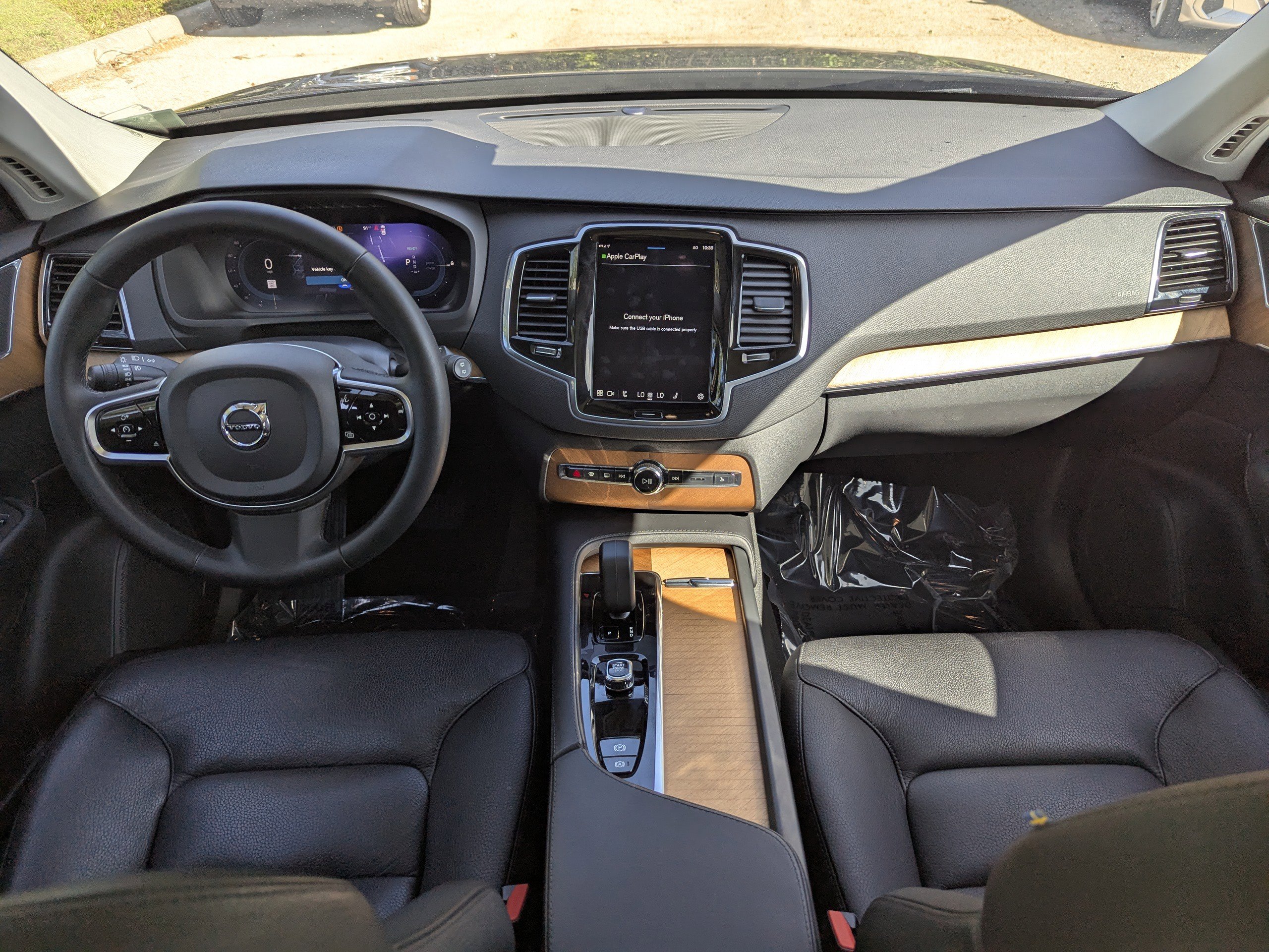 2023 Volvo XC90 Recharge Plus photo 13