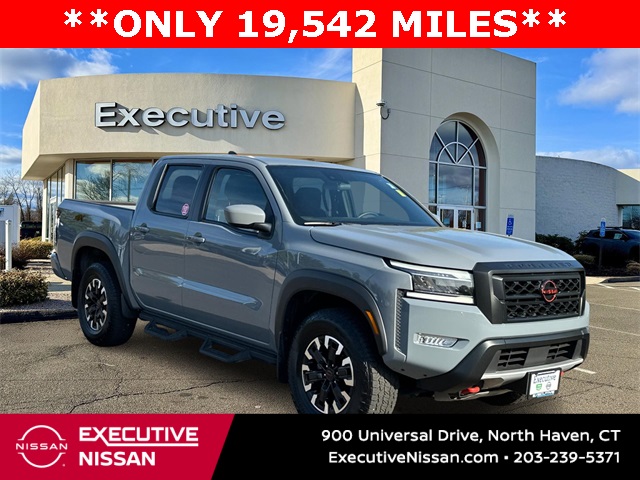 2024 Nissan Frontier PRO-4X's photo