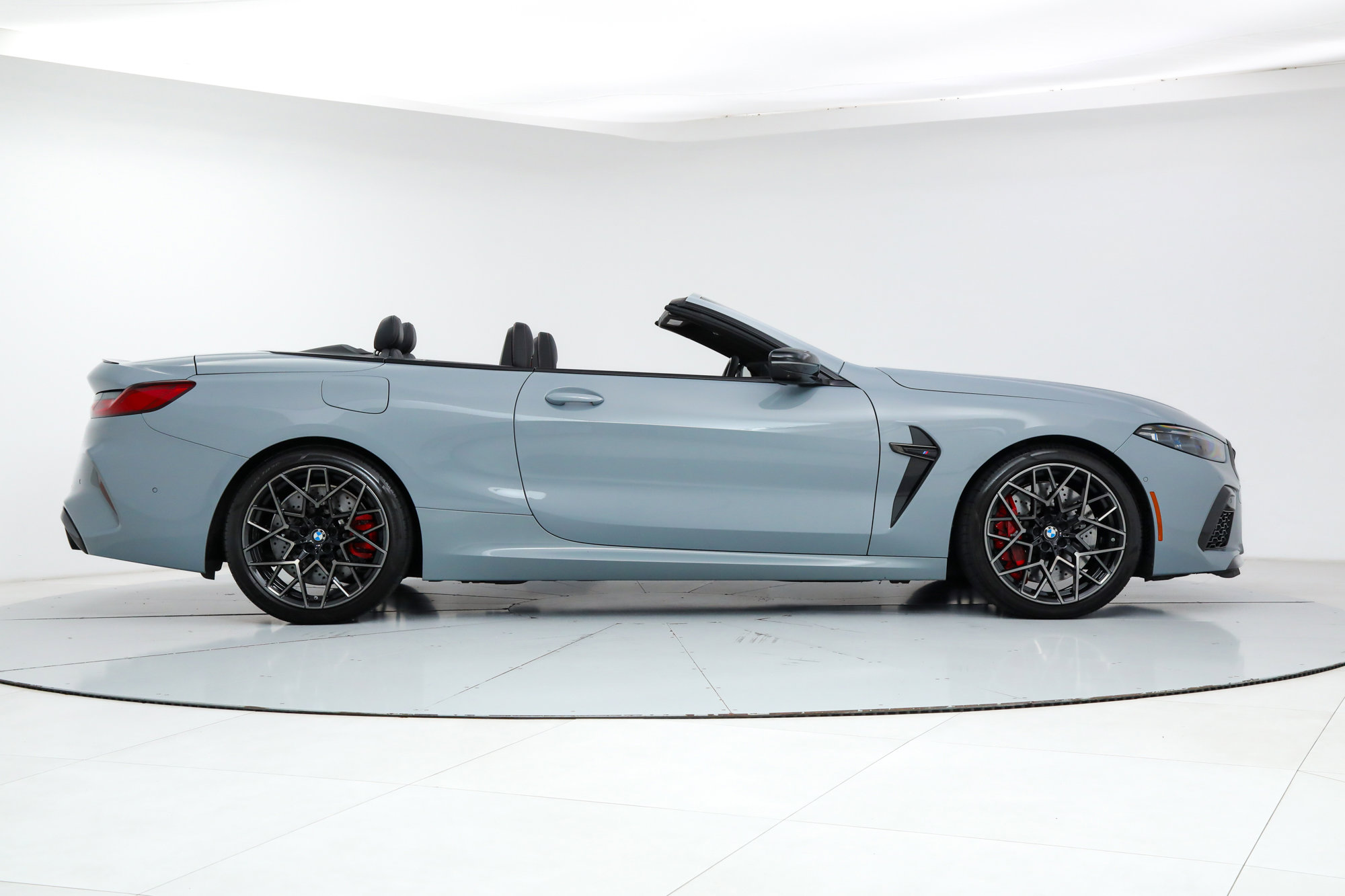2024 Bmw M8 Competition photo 9