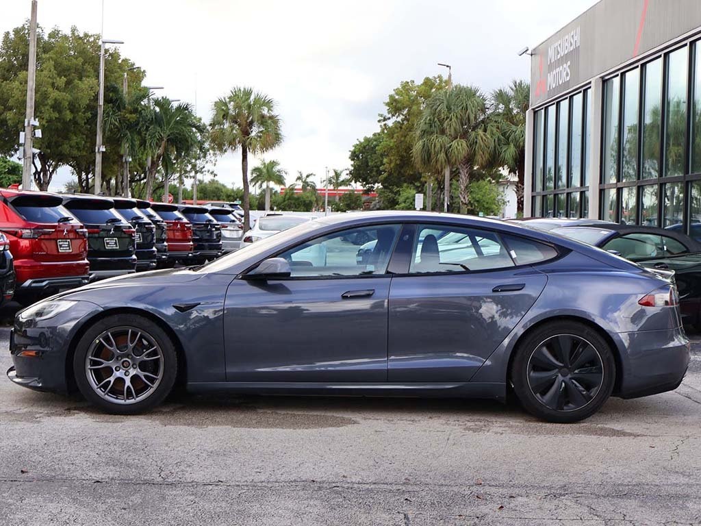 2022 Tesla Model S photo 14