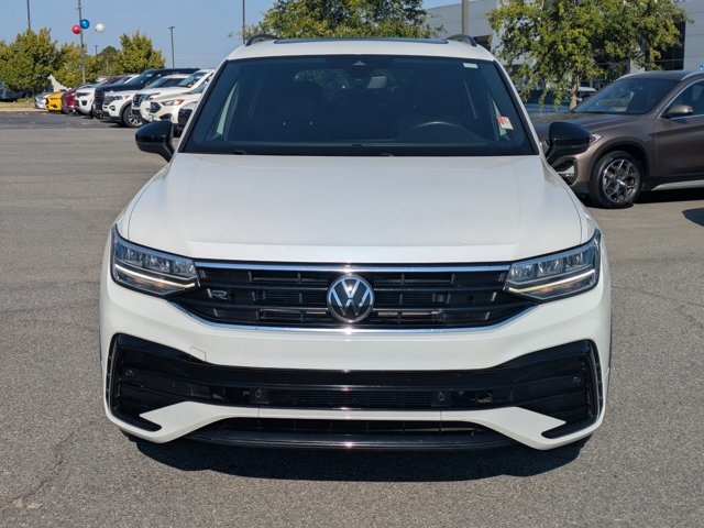 2022 Volkswagen Tiguan SE R-Line Black photo 6