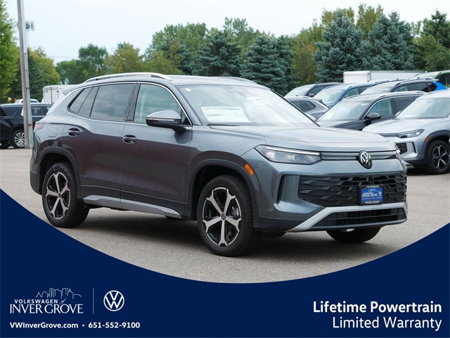 2025 Volkswagen Tiguan SE's photo