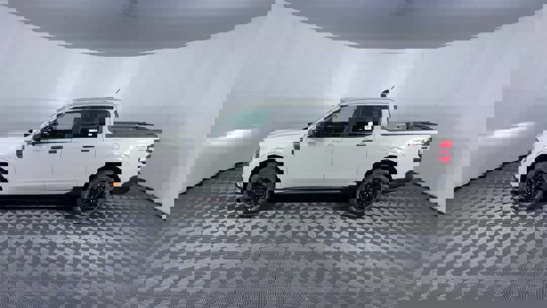 2025 Ford Maverick XLT photo 5