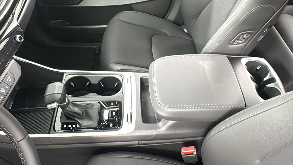 2026 Kia Carnival SX Prestige photo 35