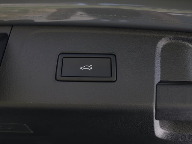2026 Volkswagen Atlas SE Technology photo 29