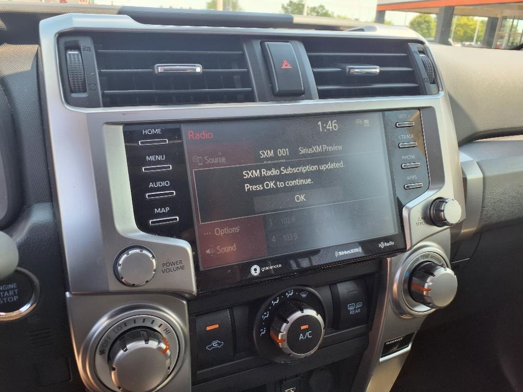 2021 Toyota 4Runner SR5 Premium photo 15