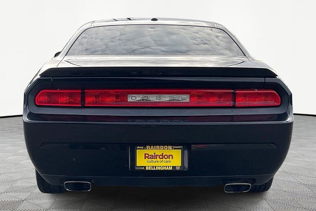 2009 Dodge Challenger R/T photo 4