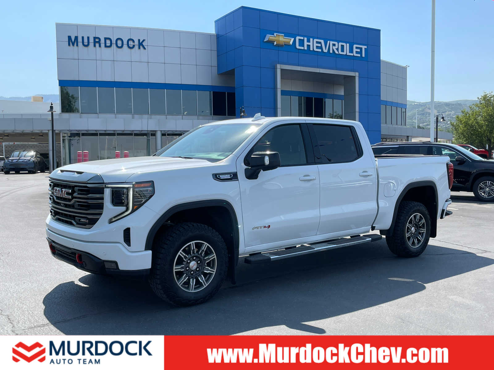 2024 GMC Sierra 1500 AT4's photo