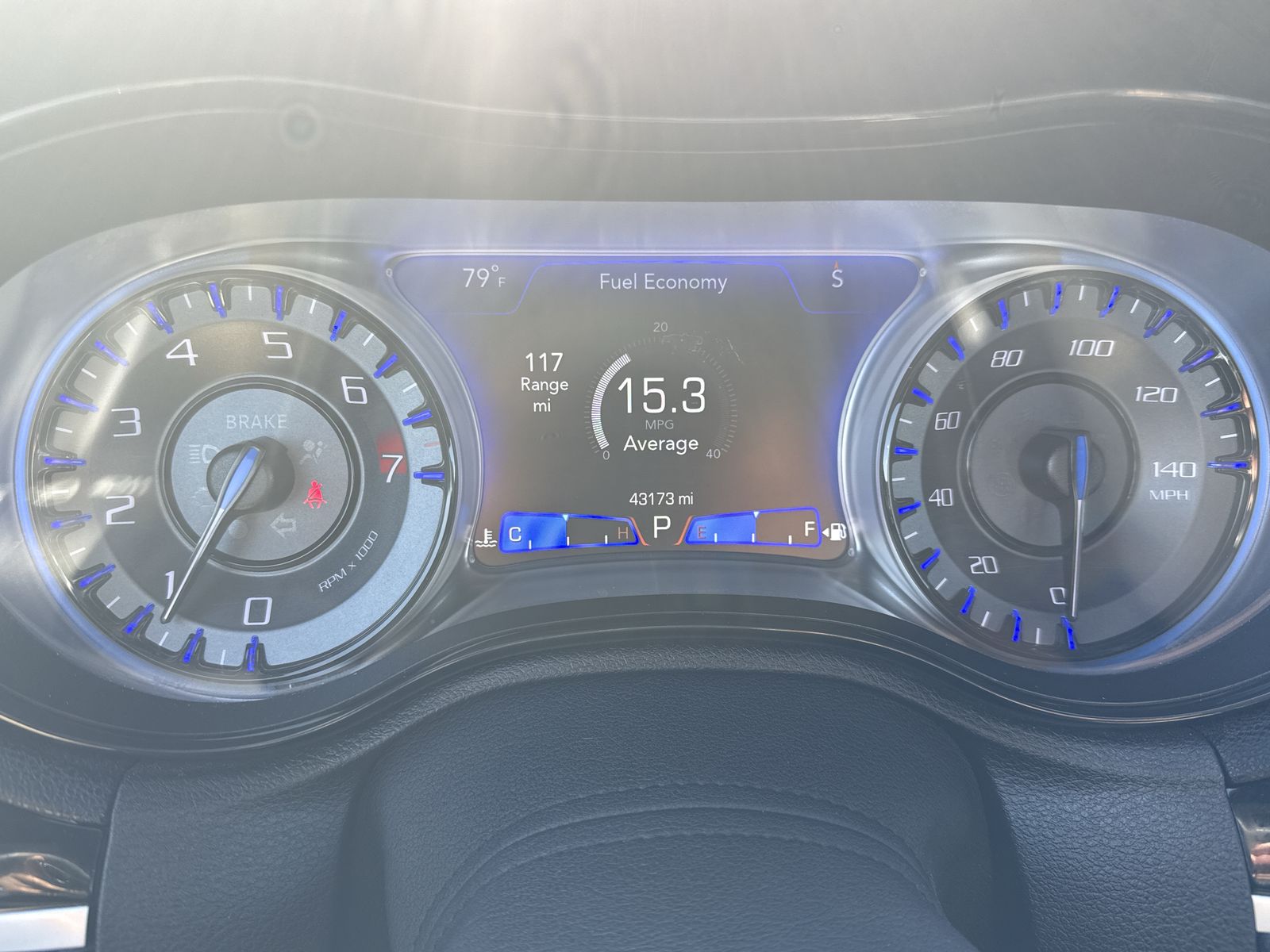 2023 Chrysler 300 photo 3