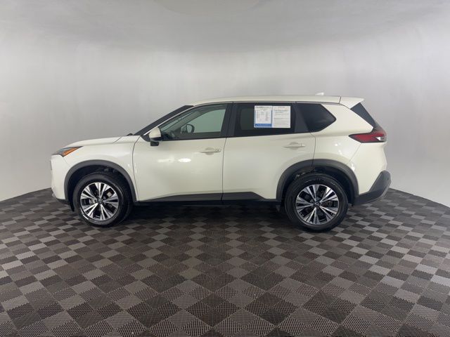 2023 Nissan Rogue SV photo 5