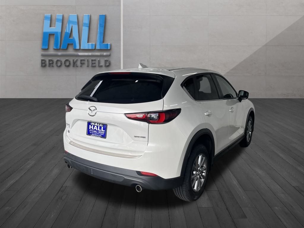2023 Mazda CX-5 2.5 S Preferred photo 5