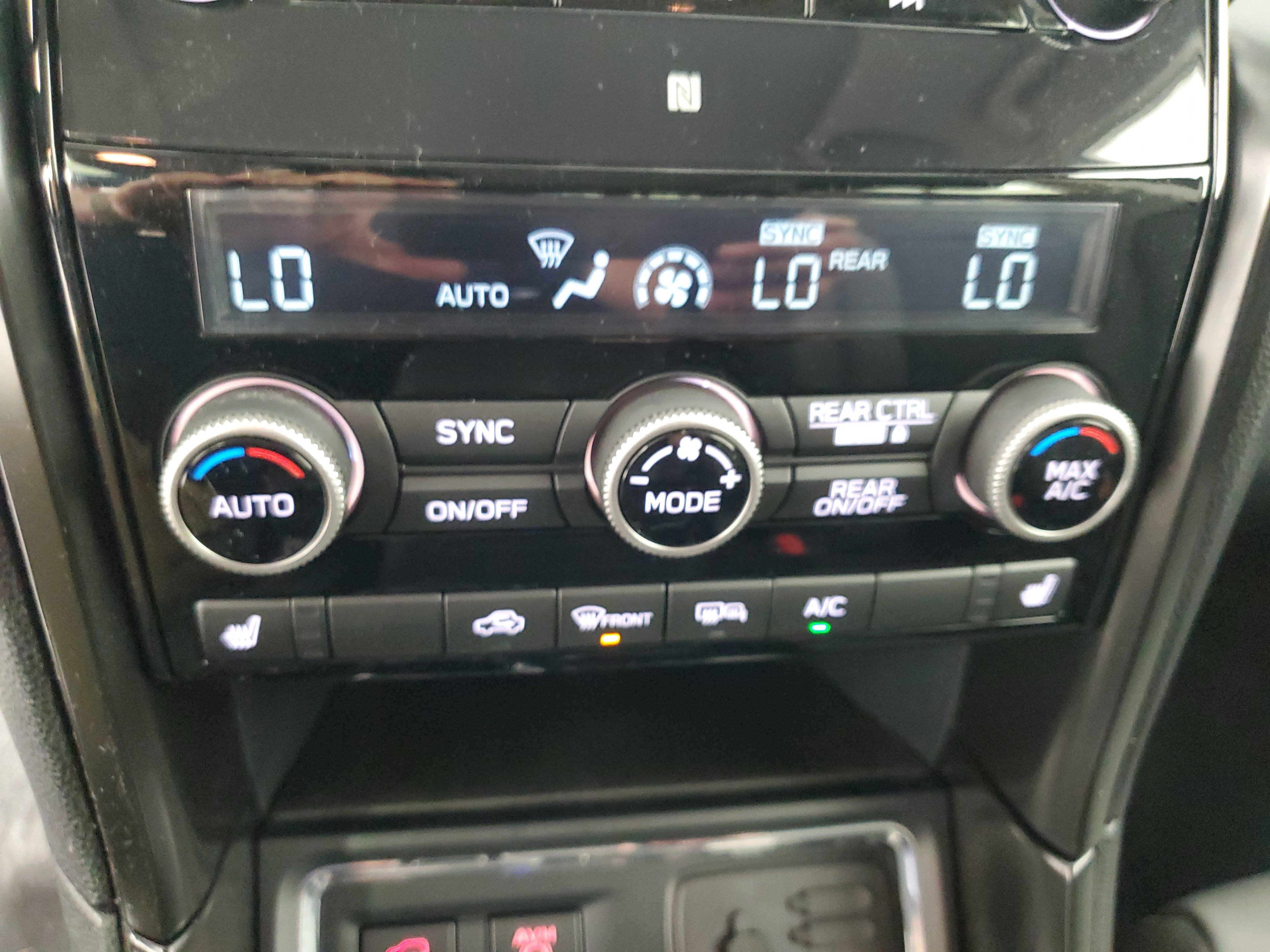 Used 2022 Crystal Black Silica Subaru Onyx Edition image 20