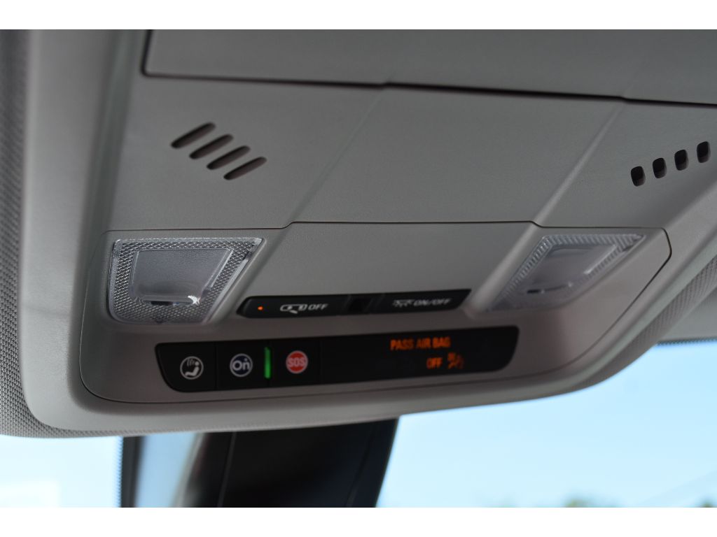 2025 Chevrolet Blazer 2LT photo 32