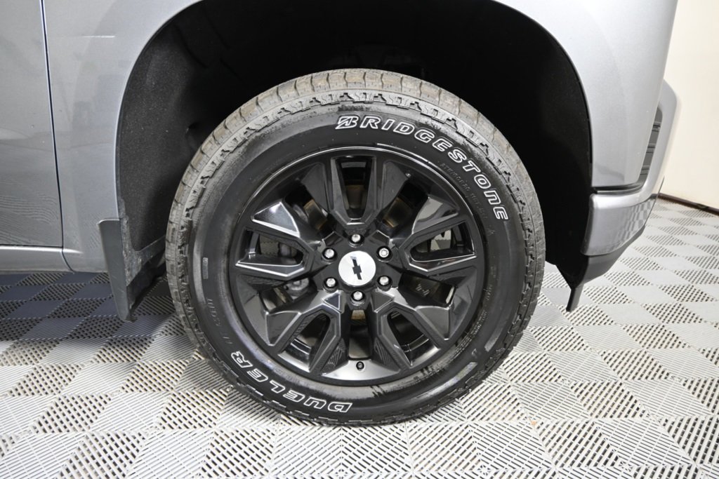 2021 Chevrolet Silverado 1500 RST photo 11