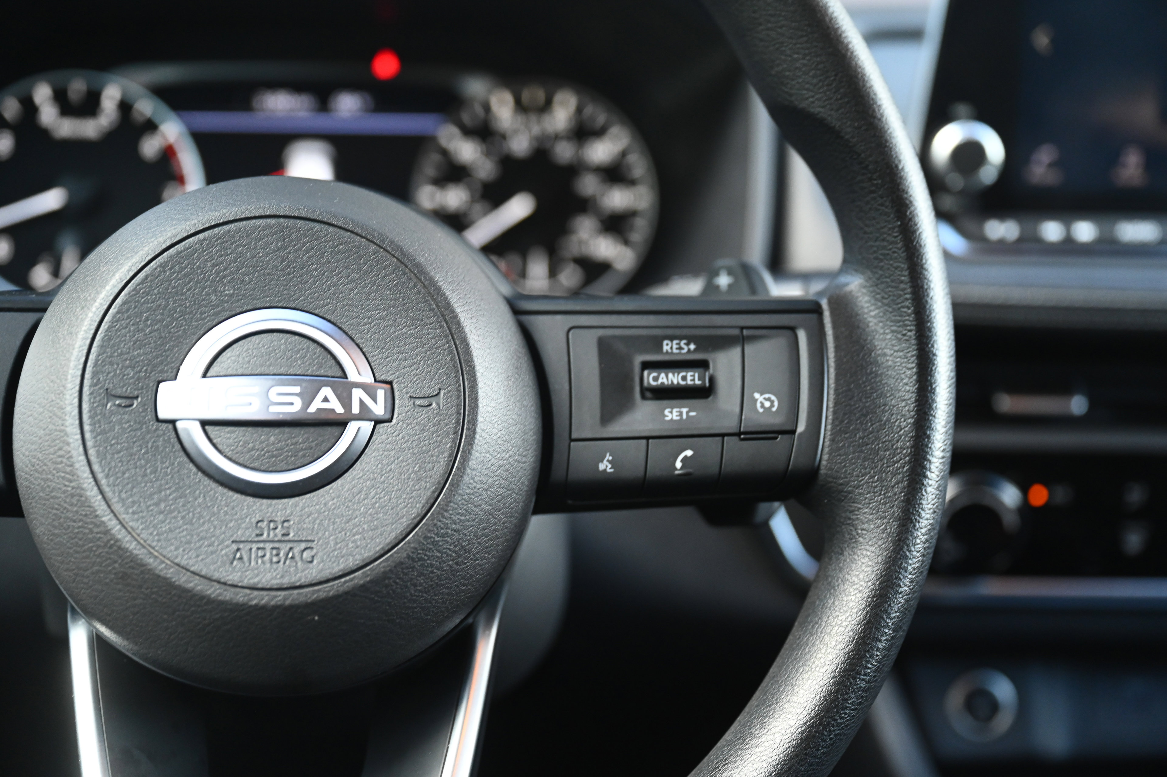 2023 Nissan Rogue S photo 27