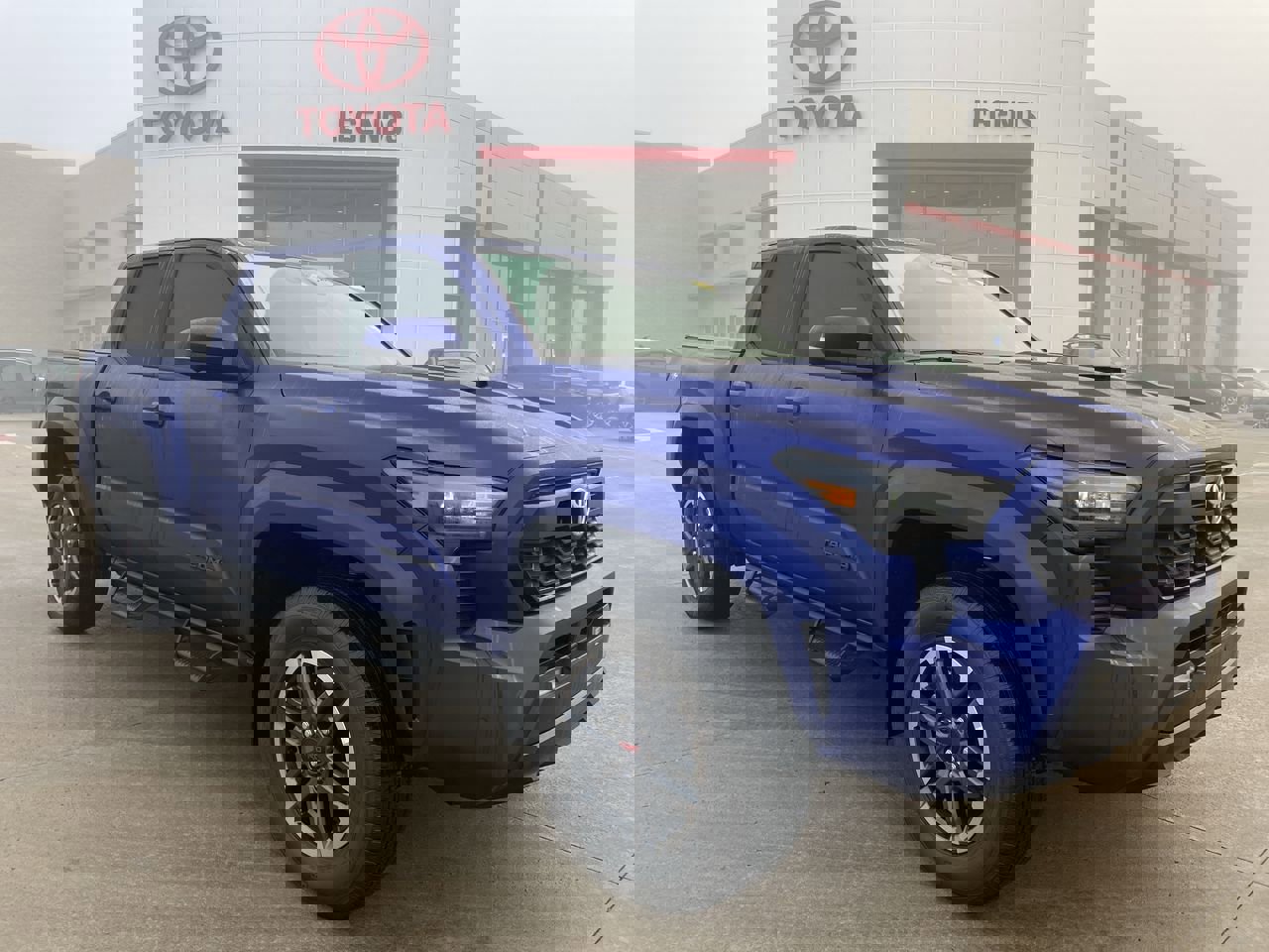 2024 Toyota Tacoma TRD Sport's photo