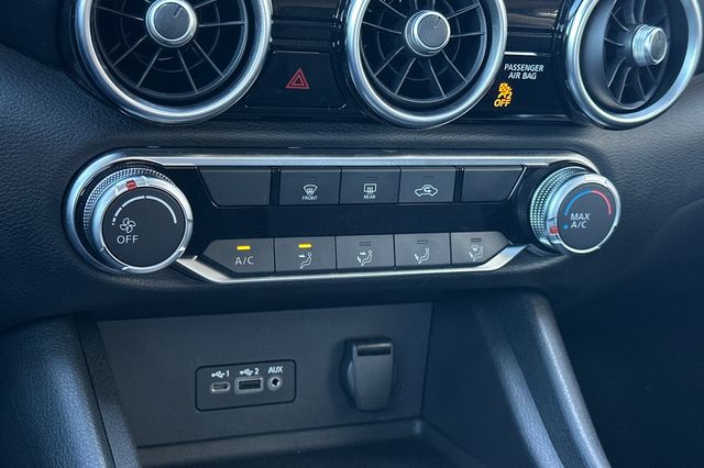 2023 Nissan Sentra SV photo 21