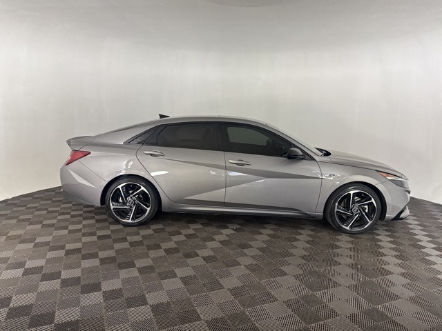 2023 Hyundai Elantra N Line photo 3